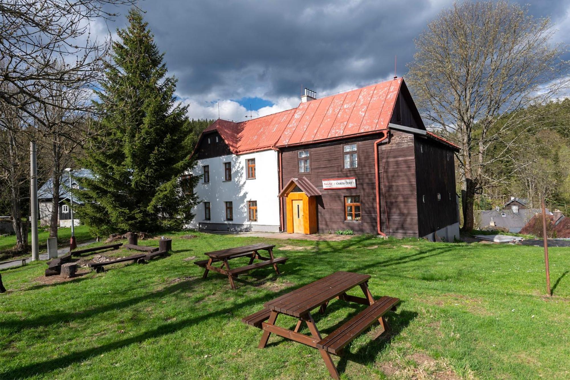 Cert Lodge